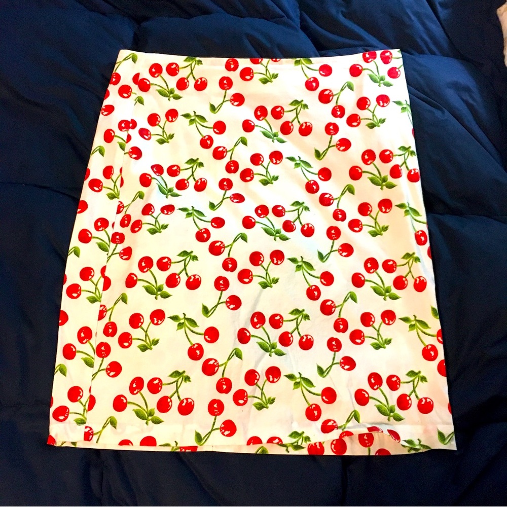 Cherry print skirt